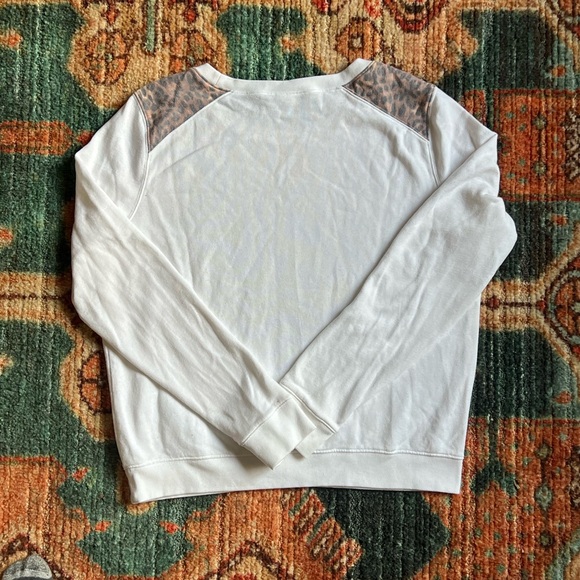 PINK Victoria's Secret White Crew Neck Sweater - Picture 5 of 6